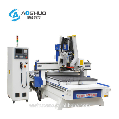 China 9kw Cnc Engraving Equipment Automated Wood Cutting Machine With Tool Changer Device supplier